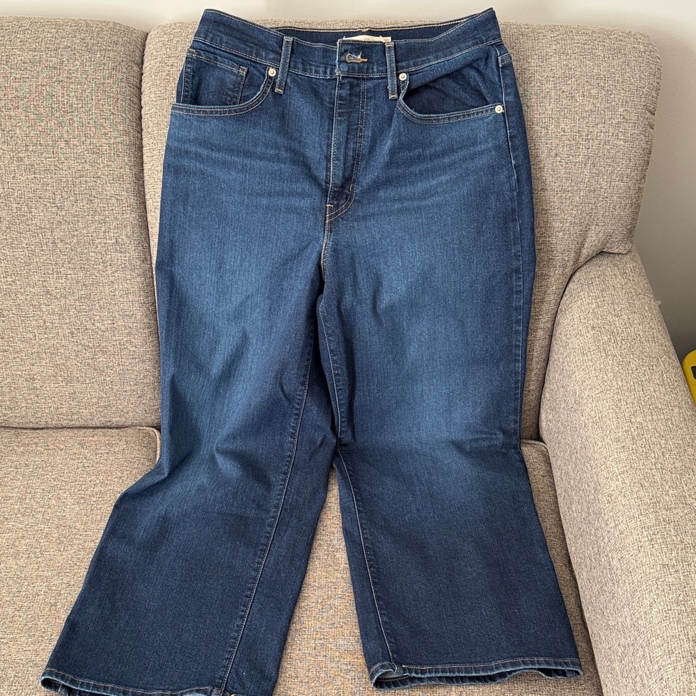 Levi’s High Rise Wide Leg Women's Jeans
